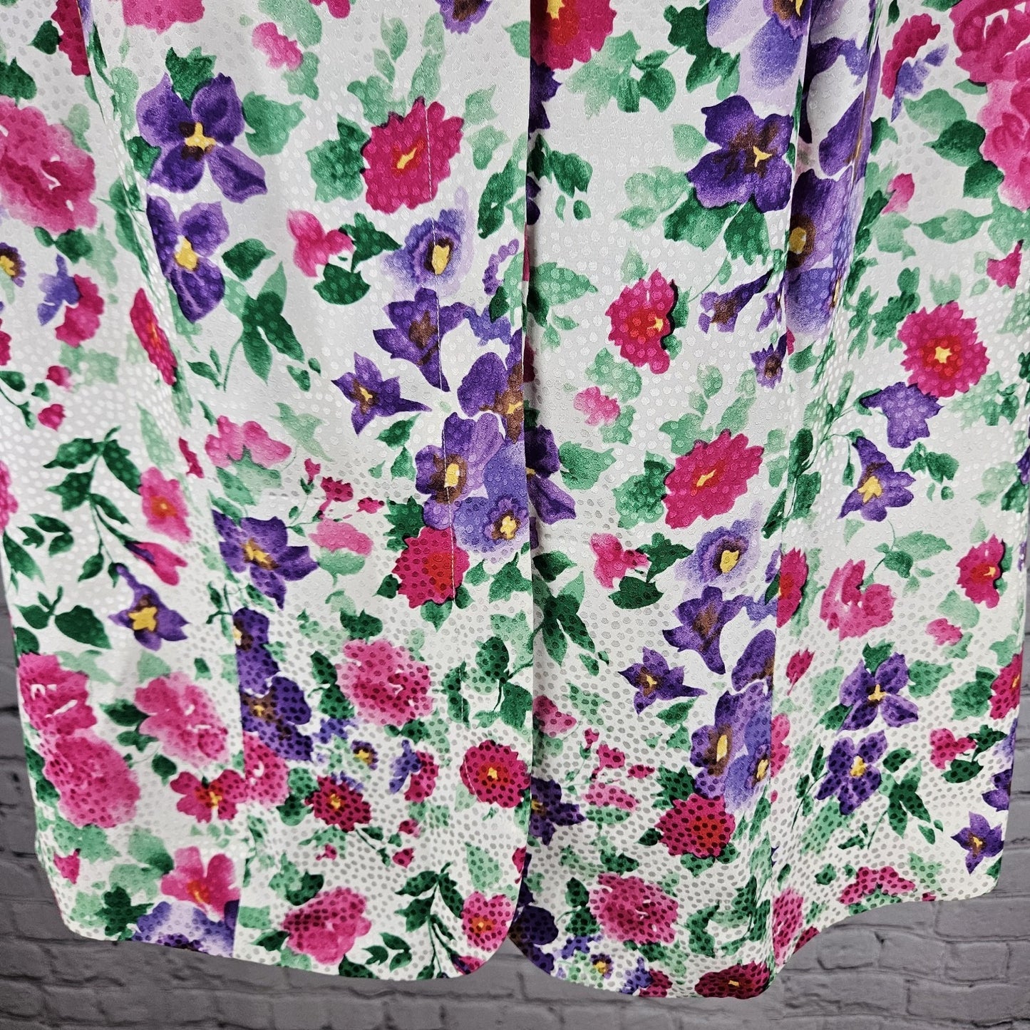VTG Maggy London Multicolor 100% Silk Floral Buttoned Lined Puff Sleeve Top 16