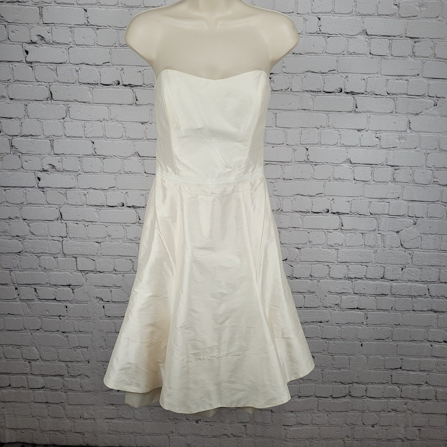 Nicole Miller Ivory 100% Silk Strapless Sweetheart Fit & Flare Boning Dress 4