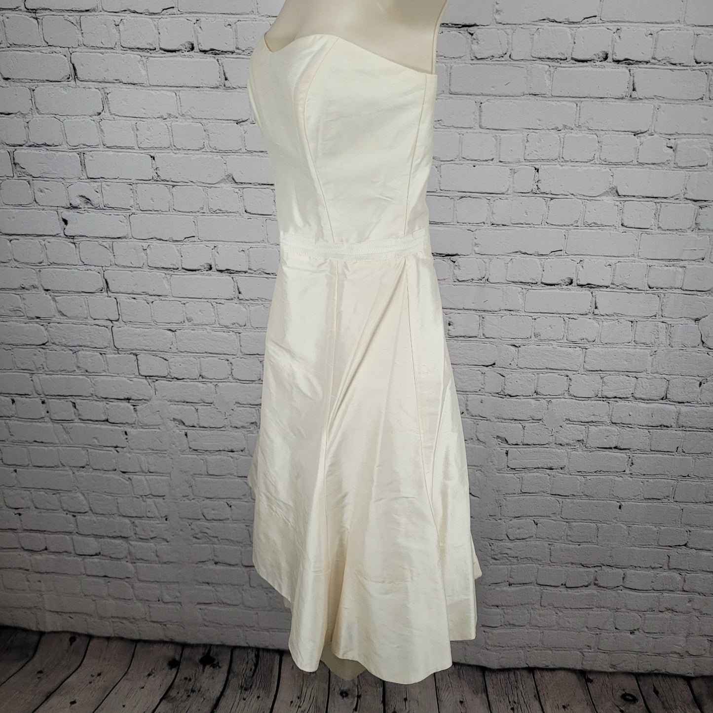 Nicole Miller Ivory 100% Silk Strapless Sweetheart Fit & Flare Boning Dress 4
