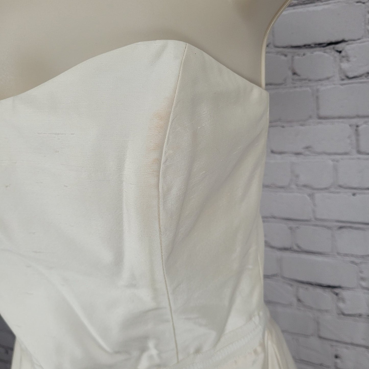 Nicole Miller Ivory 100% Silk Strapless Sweetheart Fit & Flare Boning Dress 4