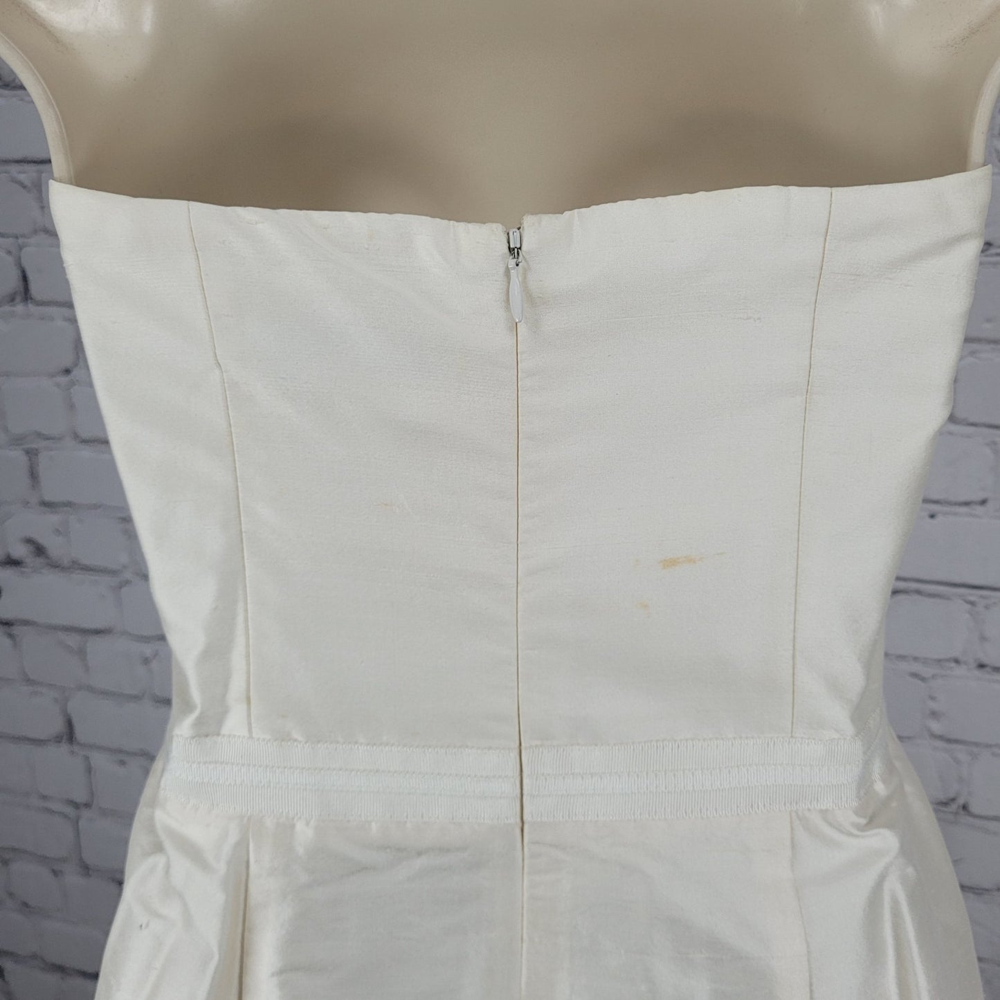 Nicole Miller Ivory 100% Silk Strapless Sweetheart Fit & Flare Boning Dress 4