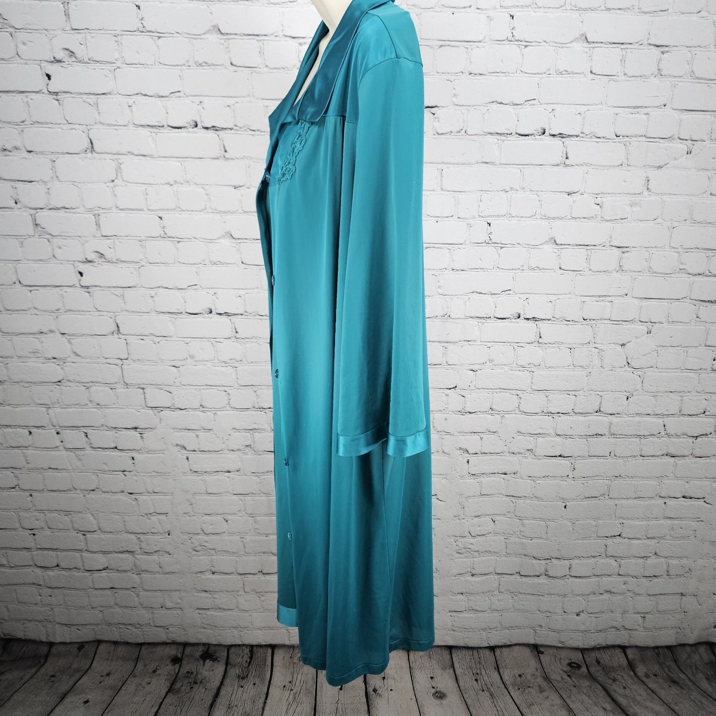 VTG Vanity Fair Blue Satin Trim 2 Piece Sleepwear Robe Nightie Set USA XL