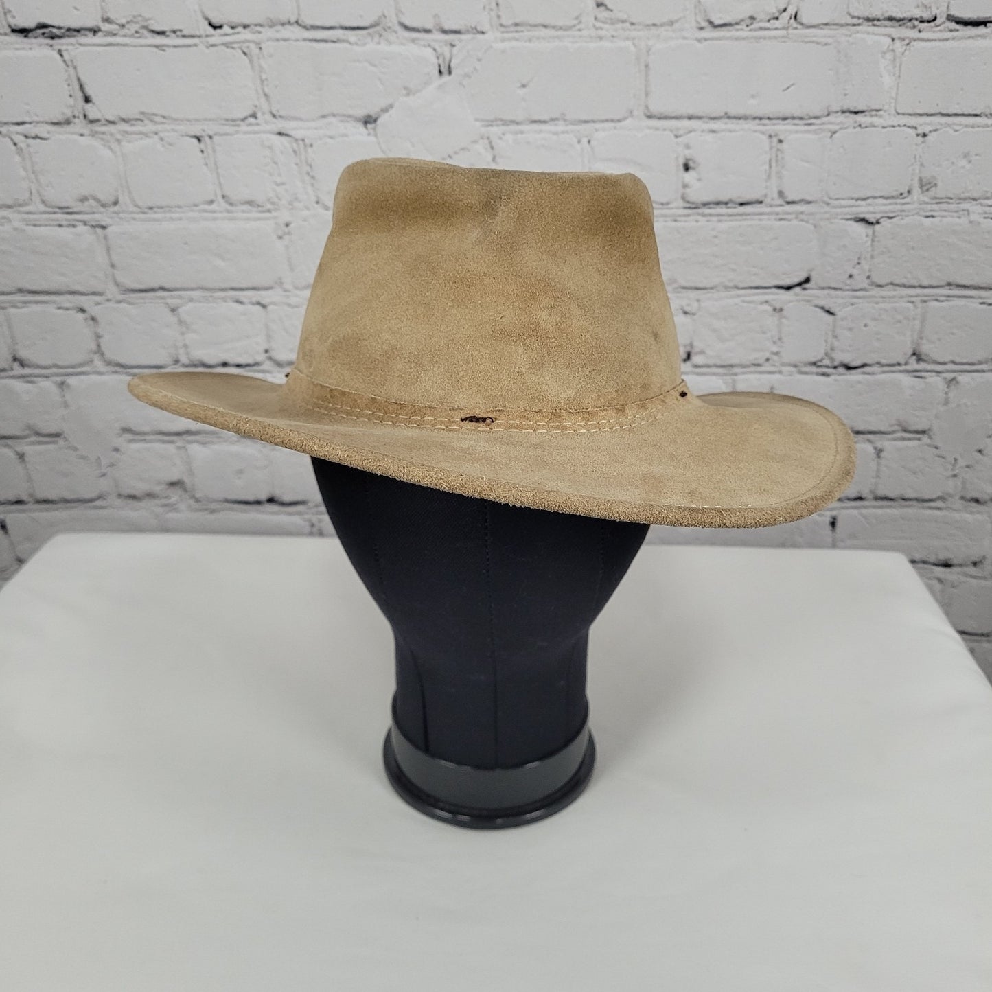 Jacaru Australia Tan Wallaroo Suede Finest Leather Hat Medium-Large M/L