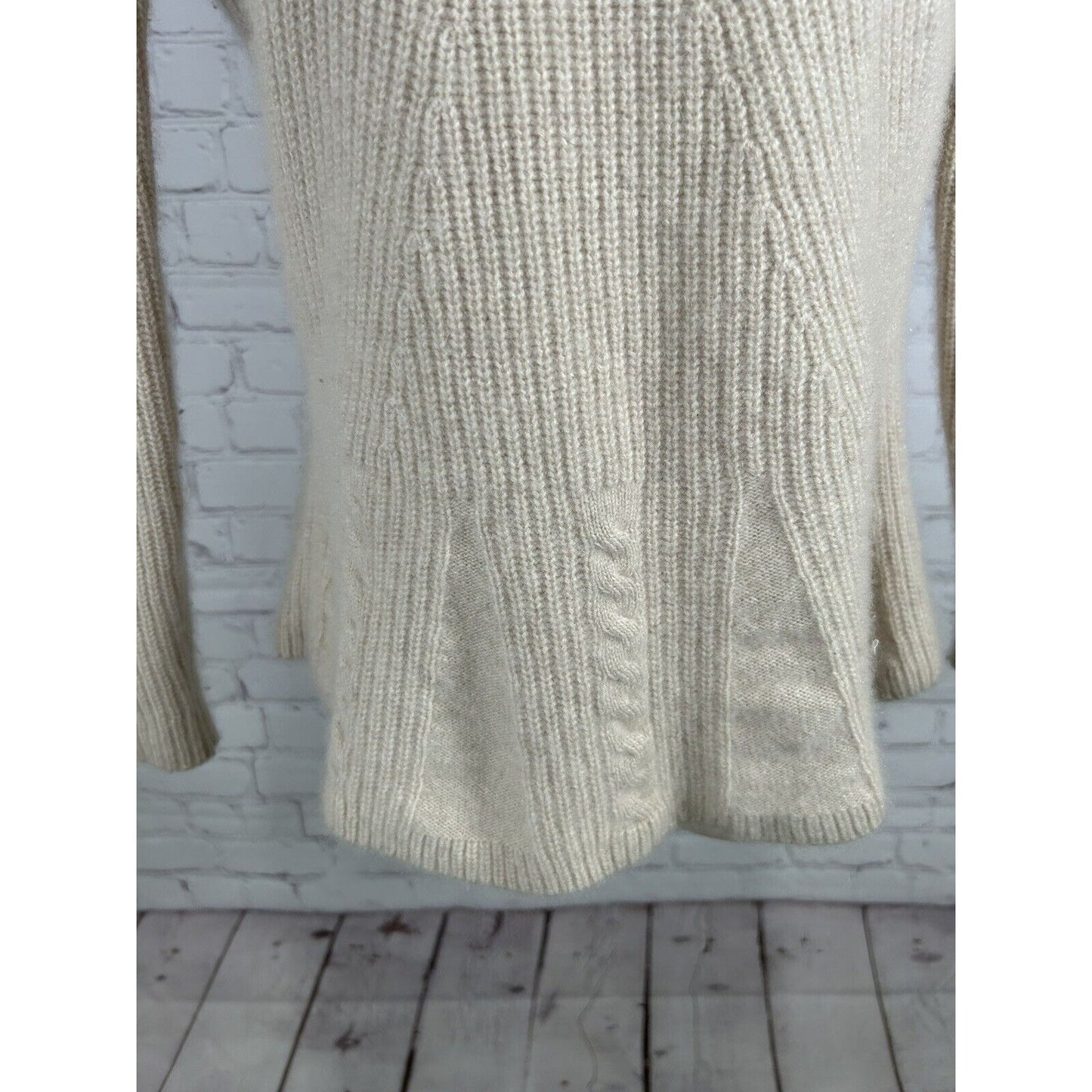 Design History Pure Cashmere Beige Mock Neck Pullover Knit Sweater Women’s XS