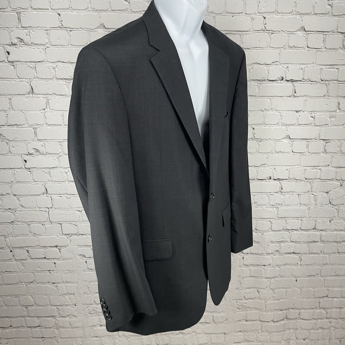 Jos A Bank Black 100% Wool 2 Button Vented Notch Blazer Sport Coat Size 44L