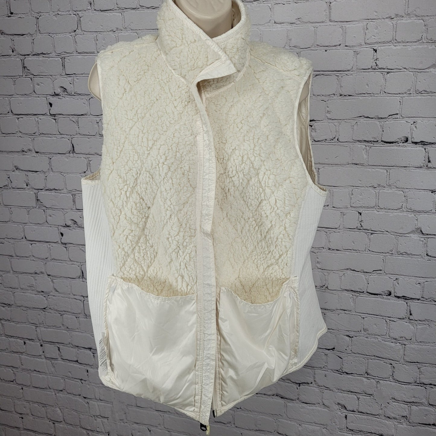 LL Bean Ivory Quilted Sherpa Lined Knit Stretch Side Panels Full Zip Vest XL