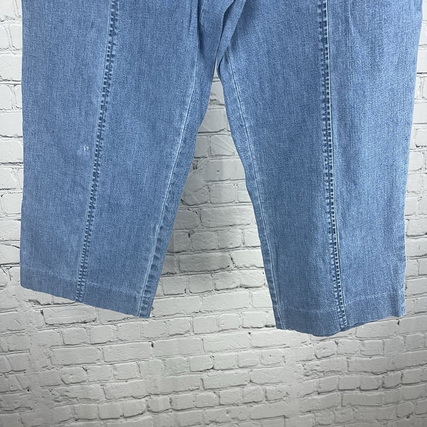 Talbots Blue Denim Stretch Straight Leg Capri Jean Pants Side Zip Size 10