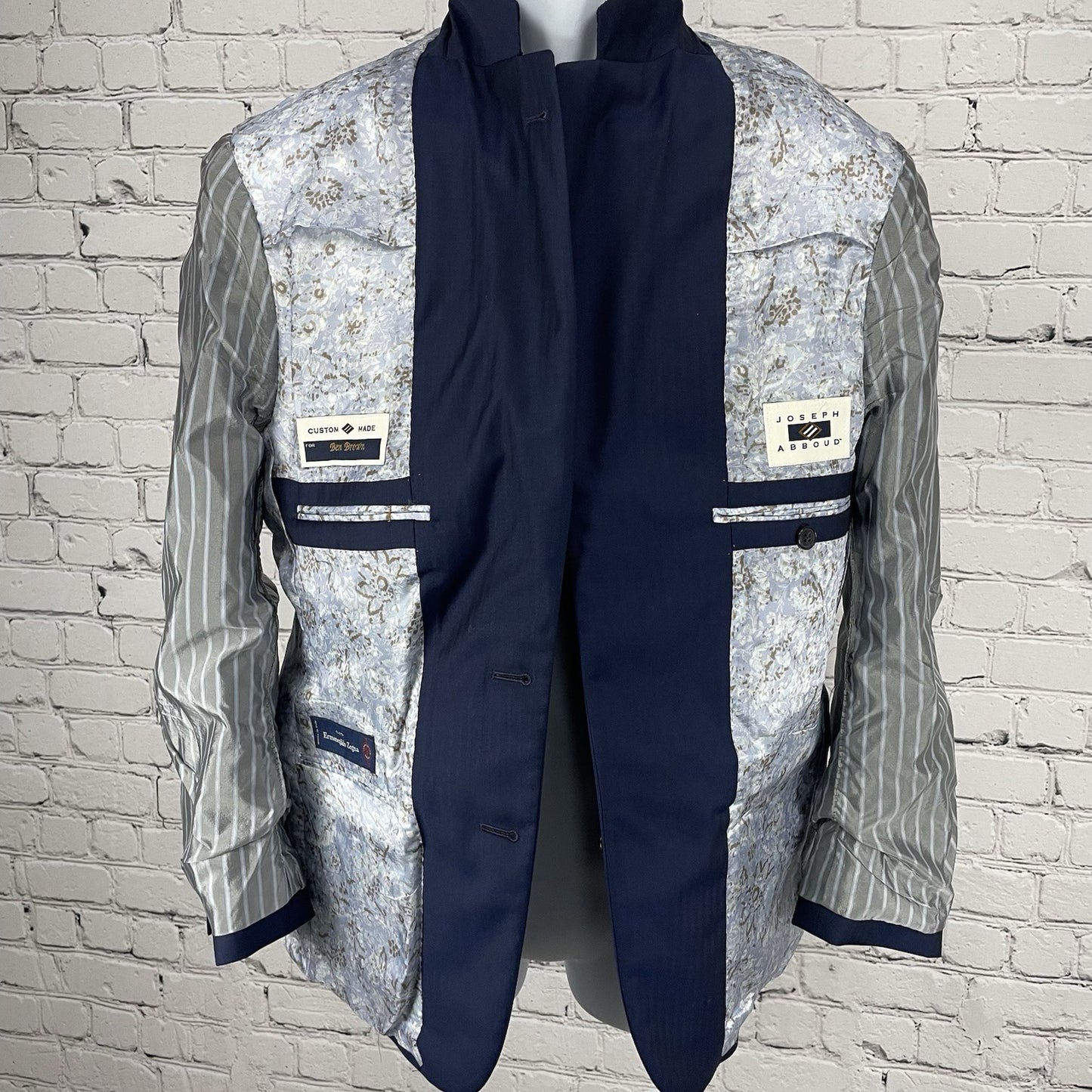 Joseph Abboud Ermenegildo Zenga Blue Wool Two Button Blazer Sport Coat USA 38S