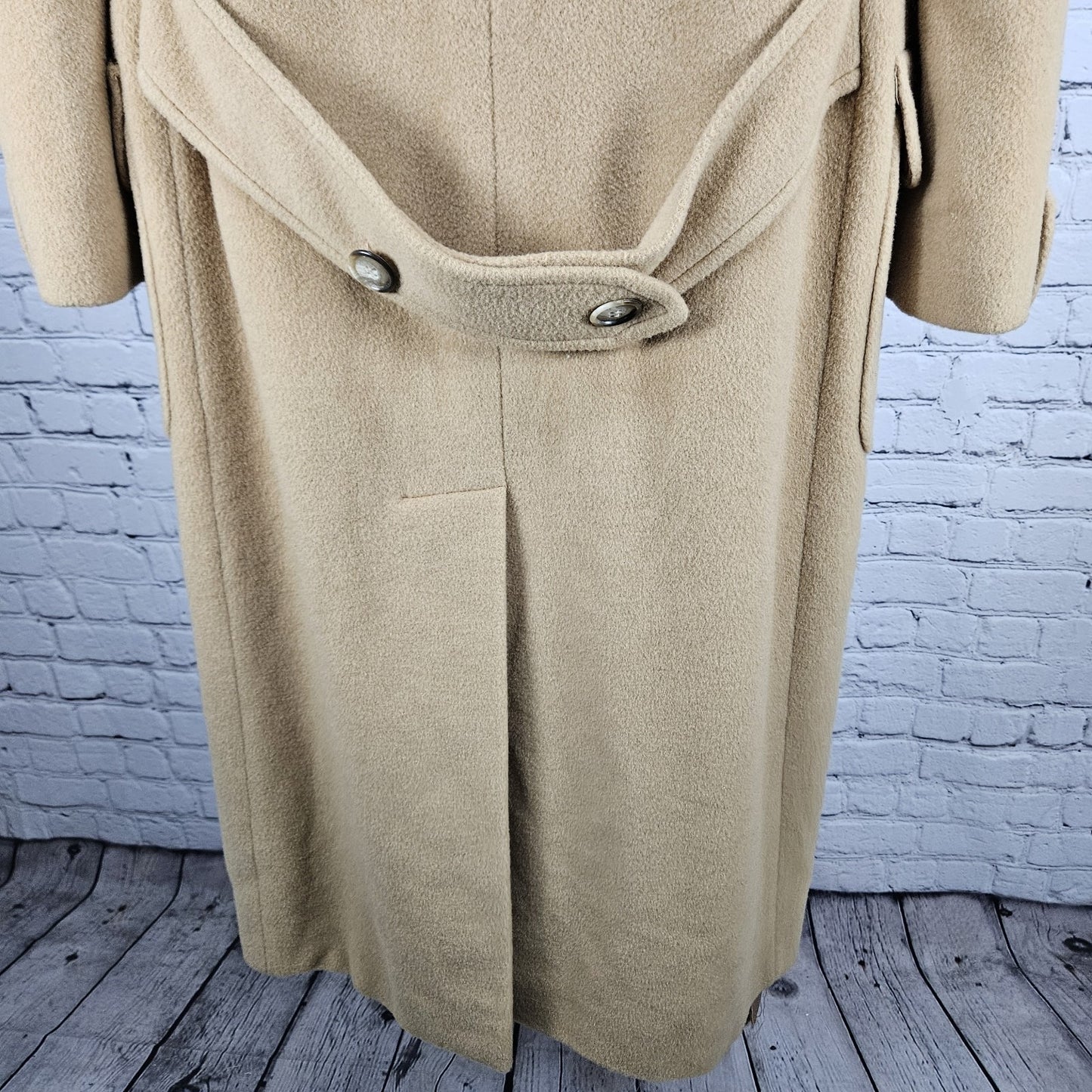 VTG Regency Bergdorf Goodman Tan 100% Pure Camel Hair Pea Coat USA 8