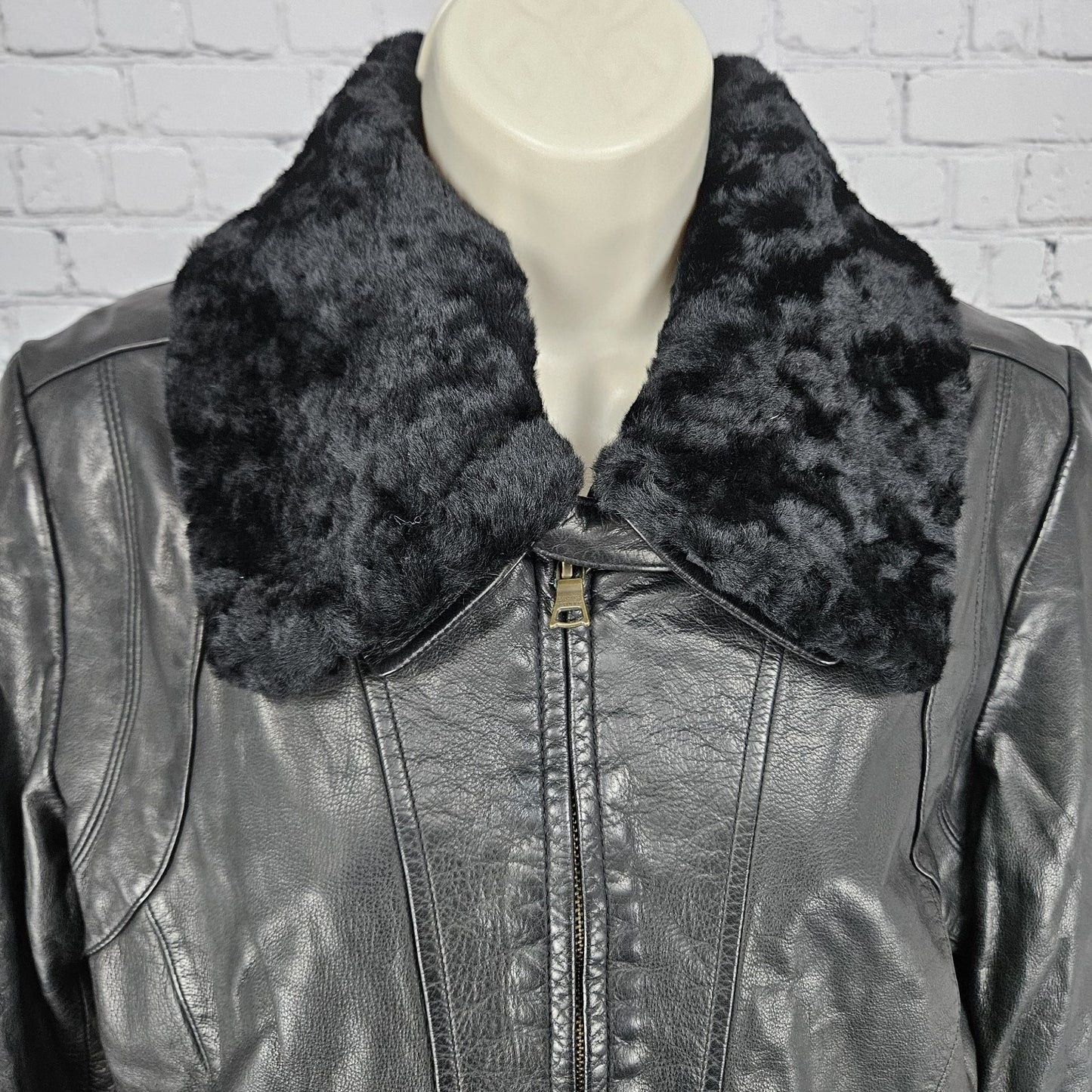 Banana Republic Black Genuine Leather Shearling Lamb Fur Collar Jacket Large L