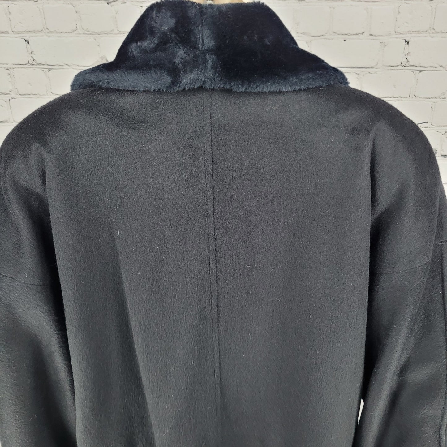VTG Portrait Black Wool Blend Faux Fur Trim Buttoned Lined Over Coat Size 14