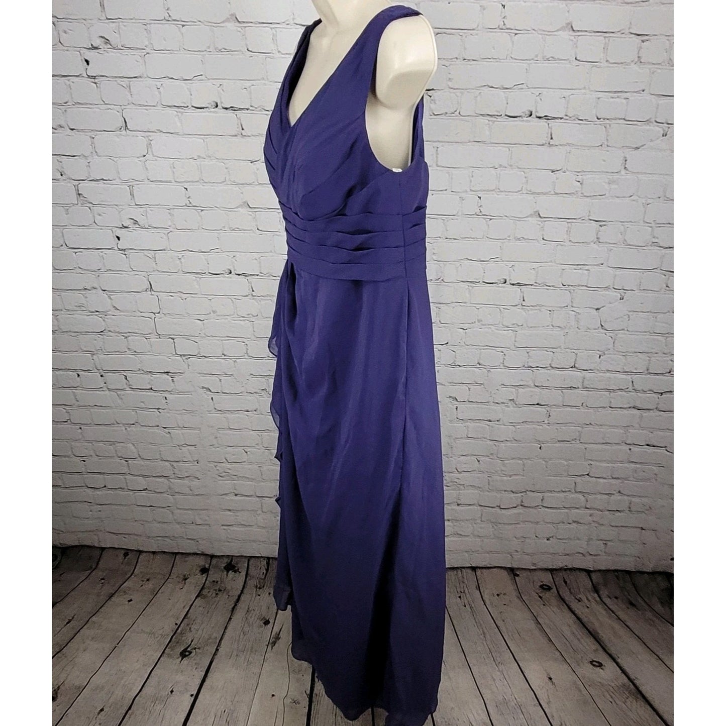 Azazie Purple Chiffon Pleated Bodice Sleeveless Bridesmaid Size Medium M
