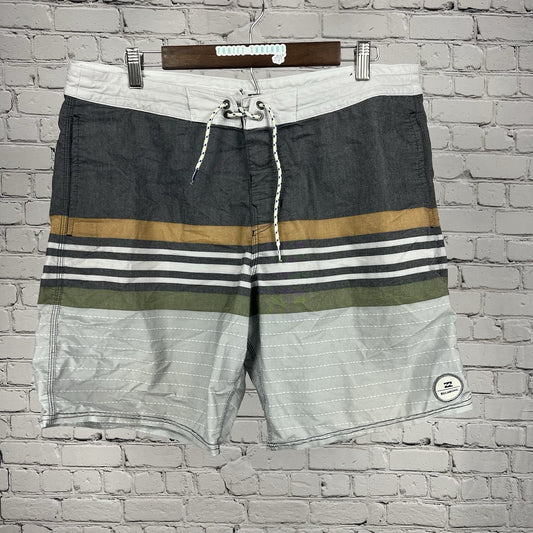 Billabong Grey Striped Boardshorts Swim Shorts Unlined Men’s 36 (36x9)