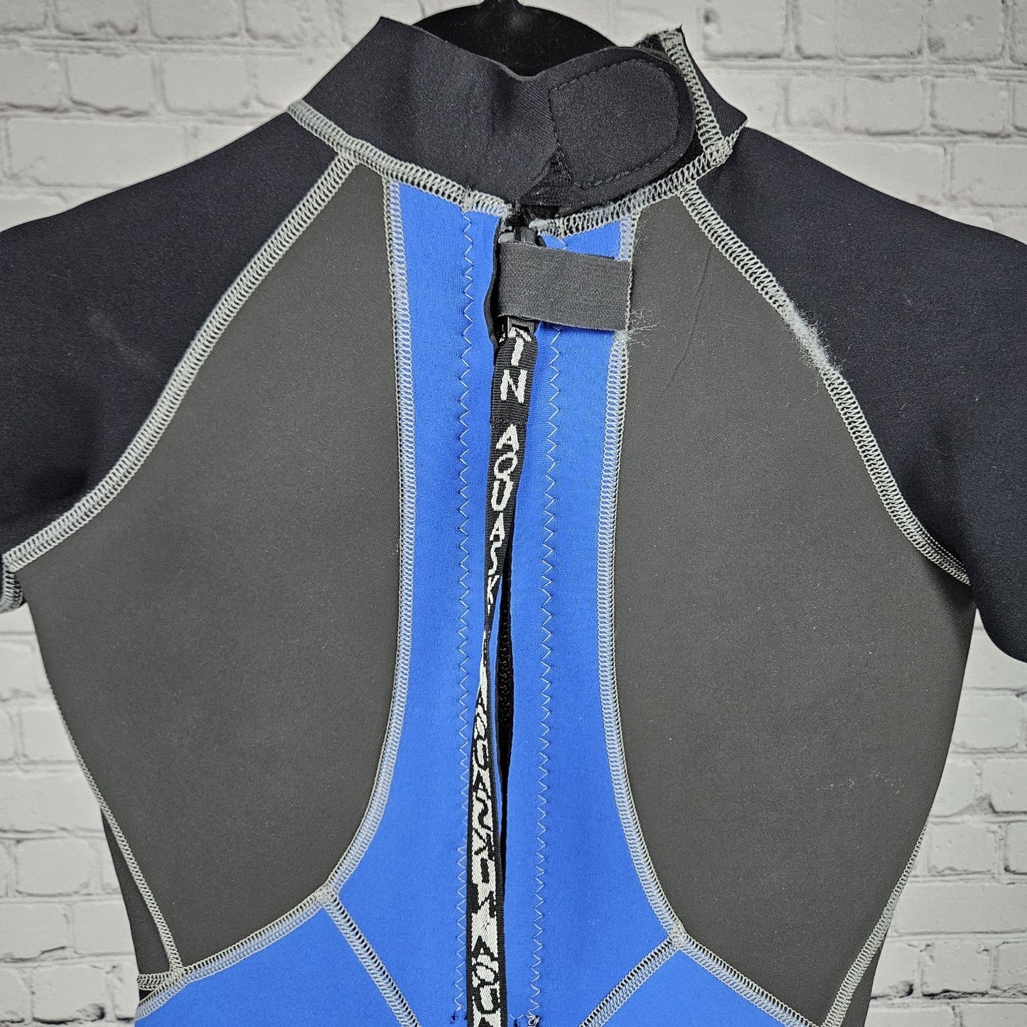Aqua Skin Black Titanium 3.2mm US Divers Shorty Springsuit Wetsuit Youth Small S