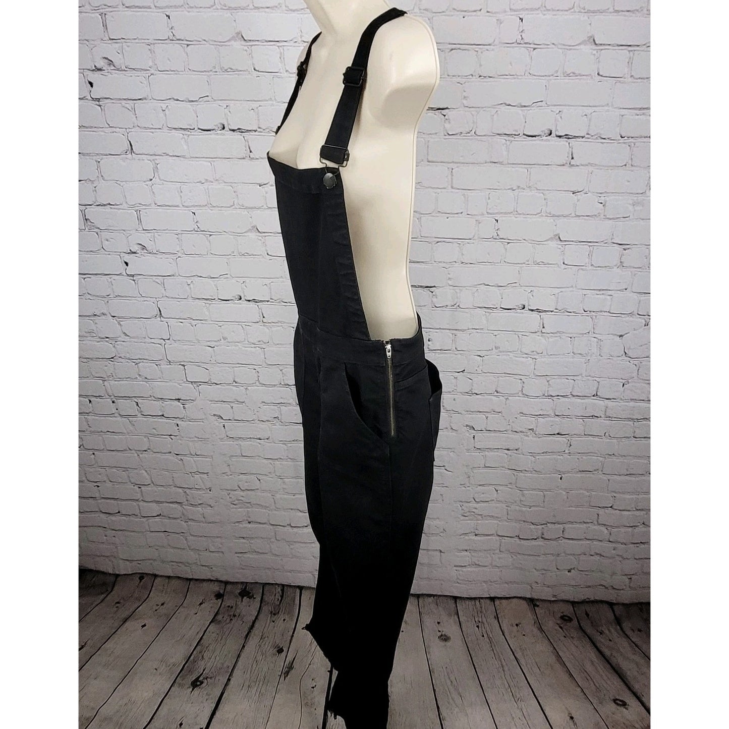 Madewell Black Denim Raw Hem Straight Leg Side Zip Jean Overalls Jumper Large L