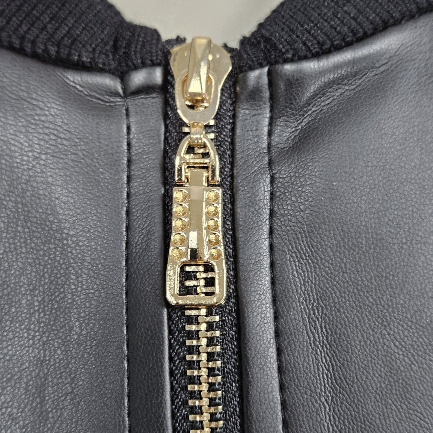 NWT Sioni Black Faux Leather Front Gold Zip Knit Unlined Lightweight Jacket XS