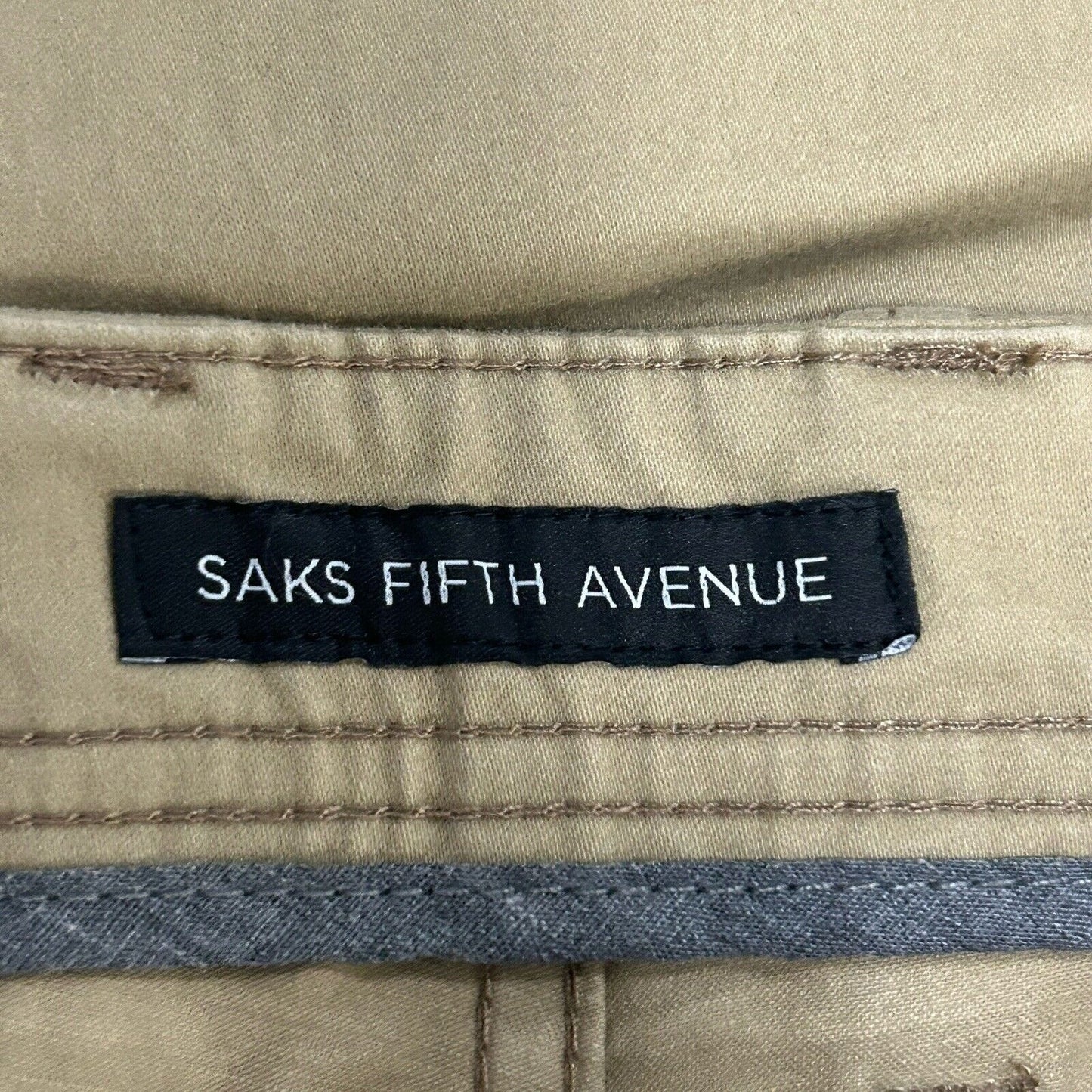 NWT Saks Fifth Avenue Khaki Cotton Blend Straight Leg Pants Mens Size (32X32)