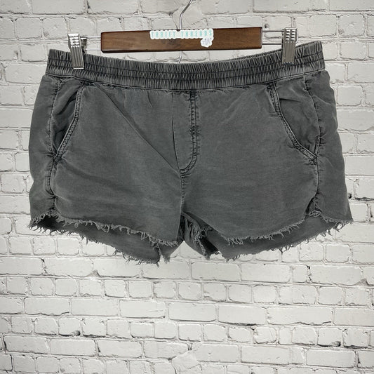 Aerie Grey Lightweight Elastic Waist Pull On Shorts Pockets Size Small (31x2)
