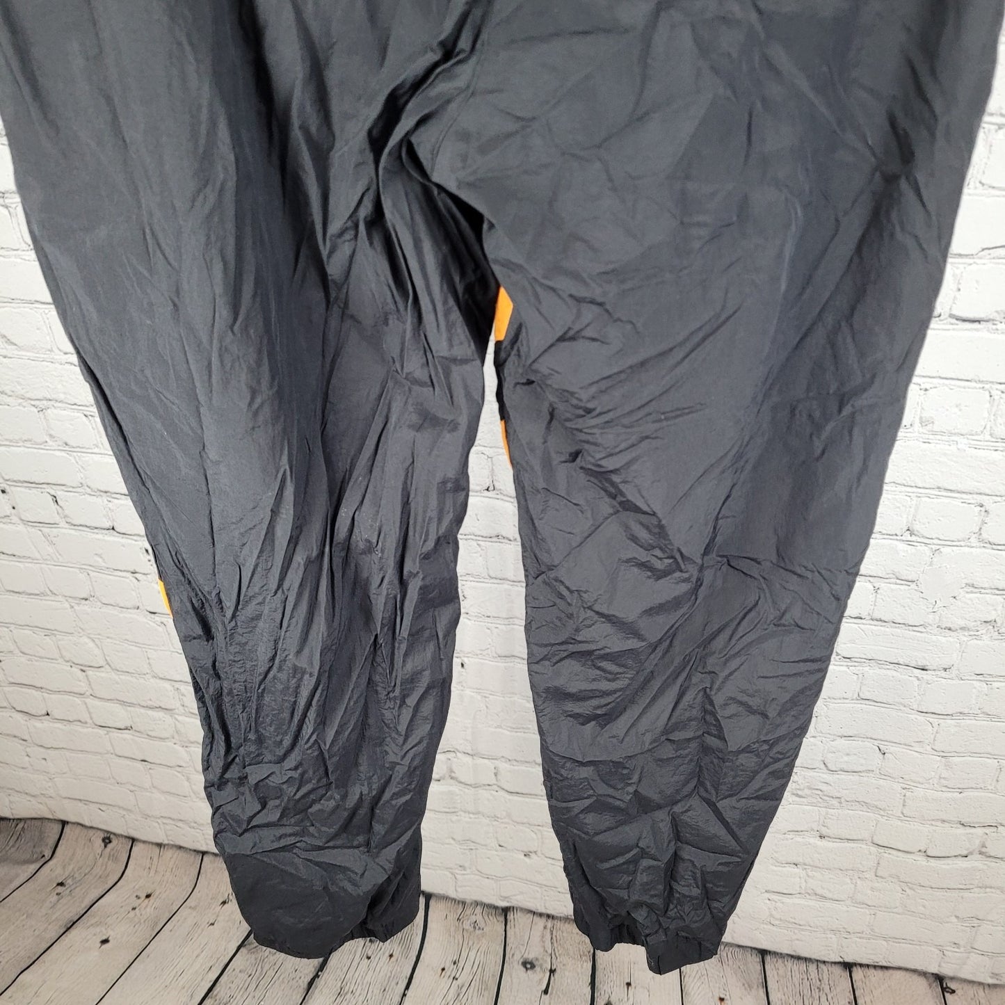 Prince Tito’s Vodka Black Nylon Drawstring Zip Pockets Jogger Pants XXL (38x29)