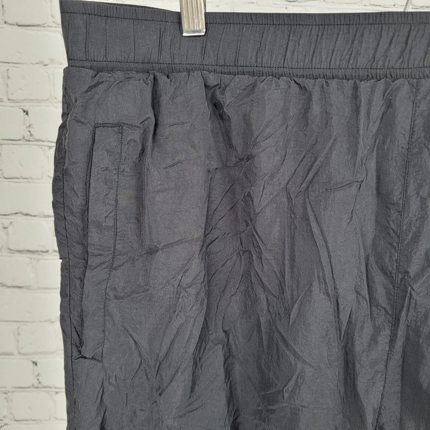 Prince Tito’s Vodka Black Nylon Drawstring Zip Pockets Jogger Pants XXL (38x29)