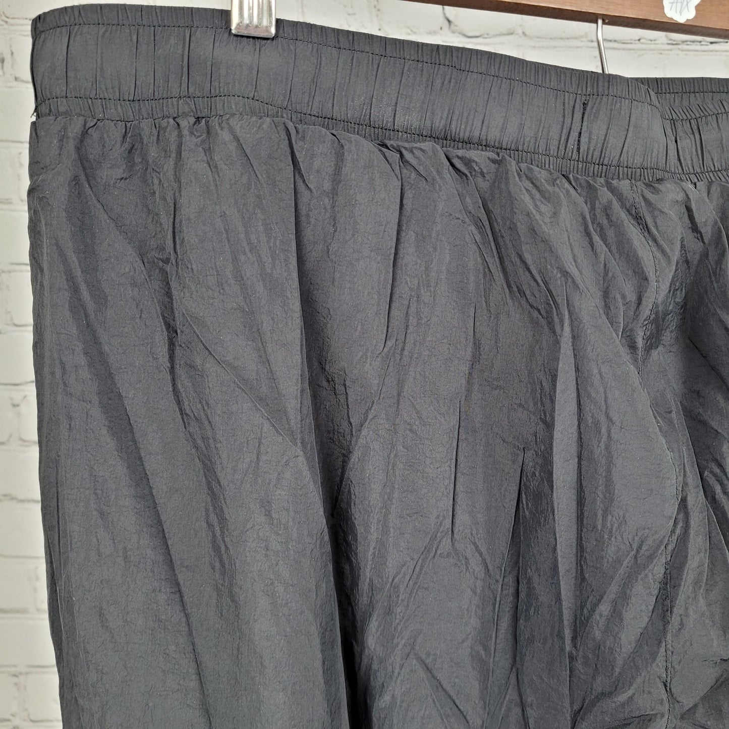 Prince Tito’s Vodka Black Nylon Drawstring Zip Pockets Jogger Pants XXL (38x29)