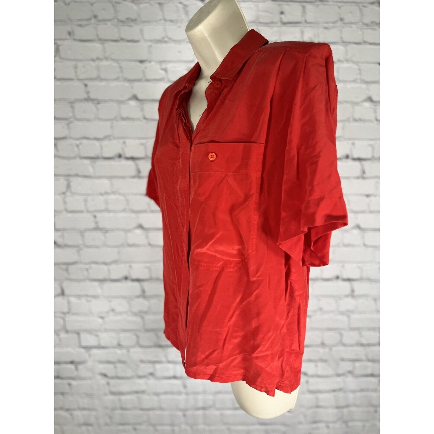 Vintage Saks Fifth Avenue Red 100% Silk Button Up Blouse Top Women’s Size 4