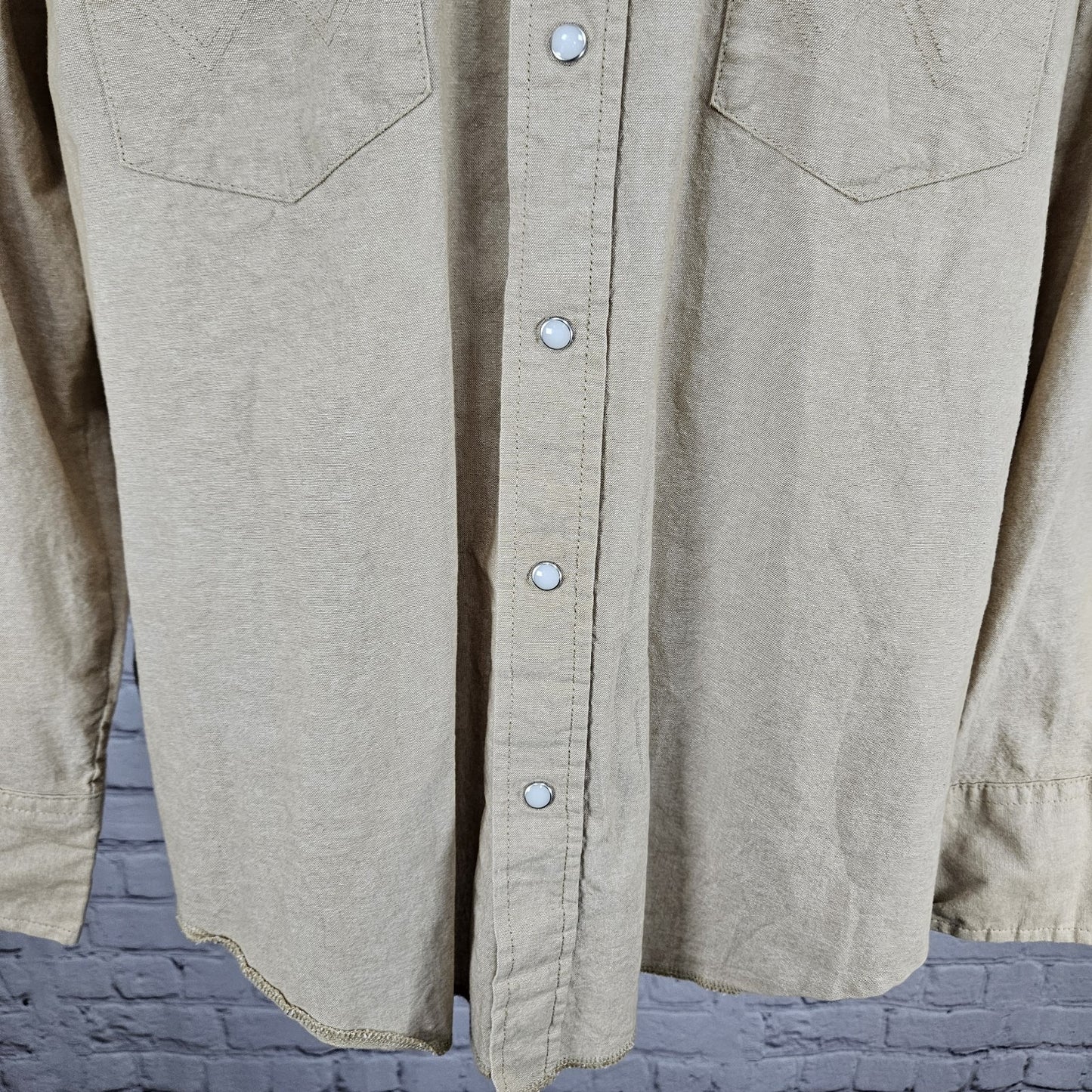 VTG Wrangler Tan Cotton Pearl Snap Western Cowboy Collar Long Sleeve Shirt XL