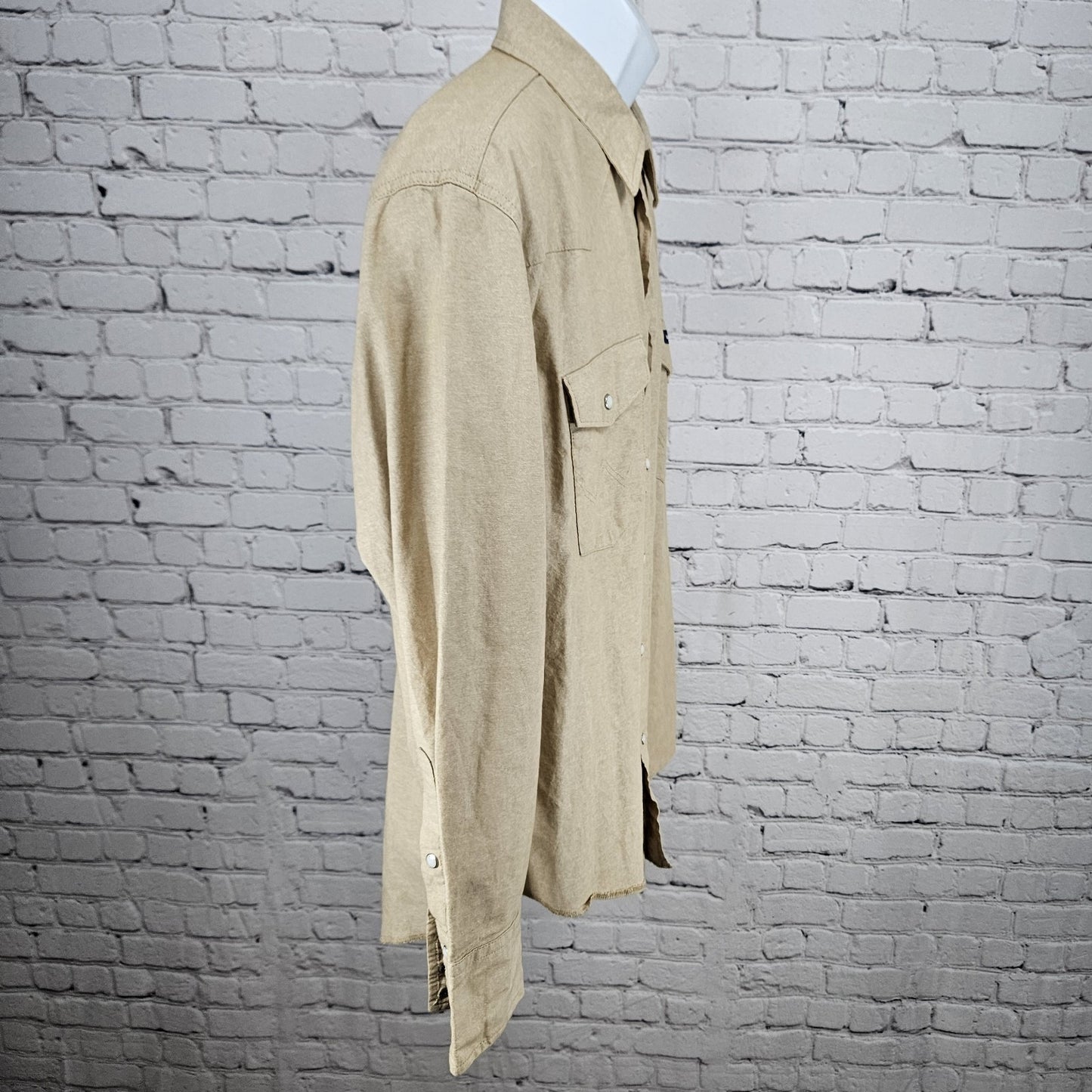 VTG Wrangler Tan Cotton Pearl Snap Western Cowboy Collar Long Sleeve Shirt XL