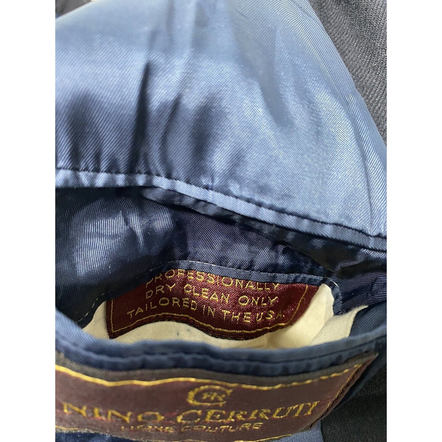 Nino Cerruti Nieman Marcus Two Button Very Dark Blue Blazer Jacket 38R *READ*