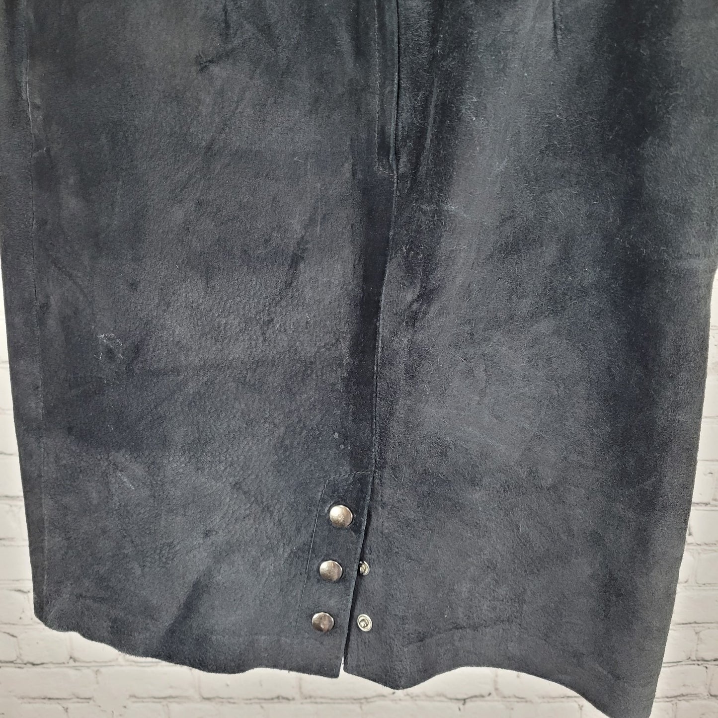 VTG BB Dakota Black Genuine Suede Leather Back Slit Skirt Size 5/6 (25x21.5)