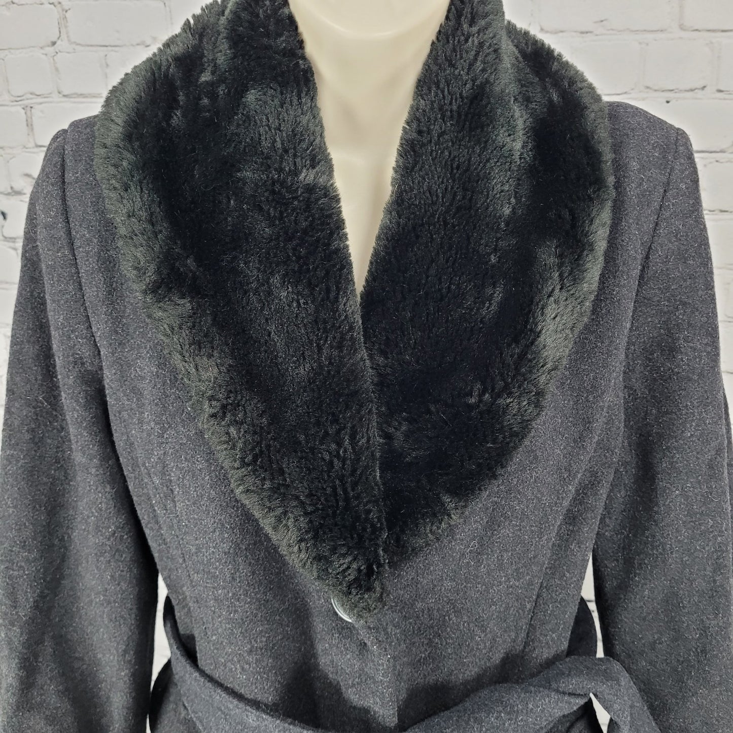 United Colors Of Benetton Black Wool Blend Faux Fur Belted Coat Italy Size 40