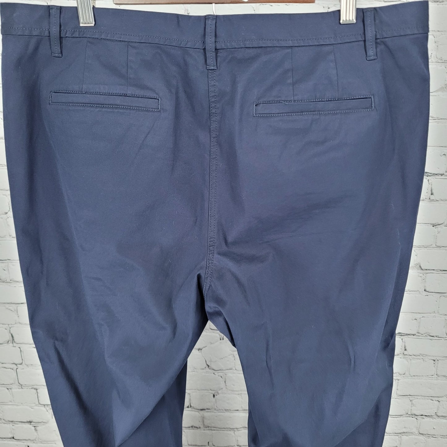 Talbots Navy Cotton Stretch High Rise Relaxed Chino Pants Size 16 (39x30)