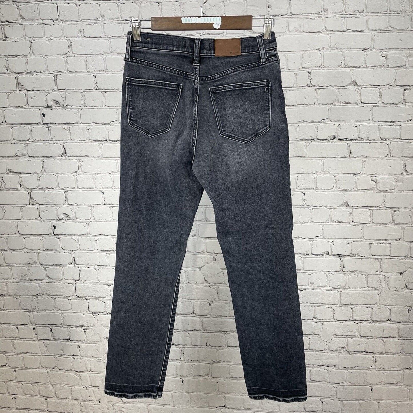 Madewell Dark Gray Cruiser Straight Mid Rise Jeans Stretch Size 26 (26x26.5)