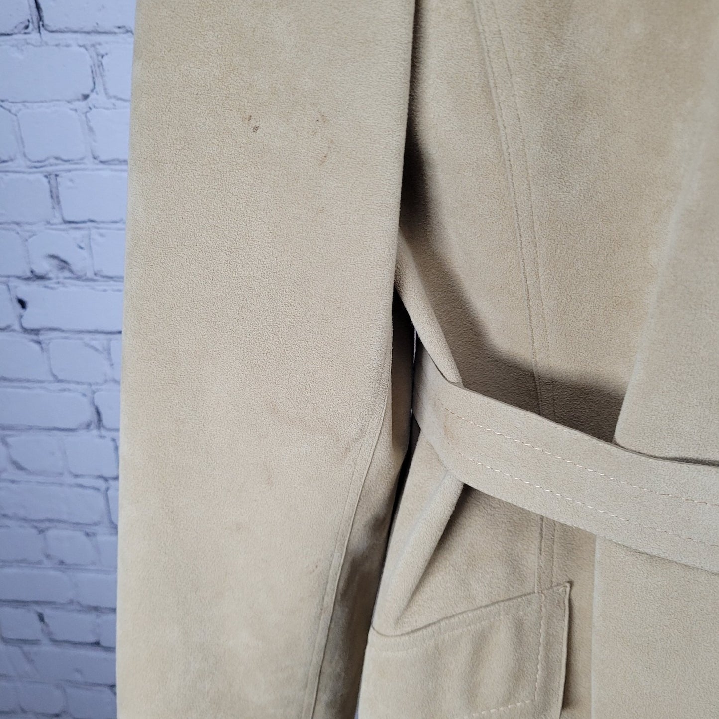 VTG Unbranded Tan Suede Like Union Made Button Belt Lined Long Pea Coat US 12