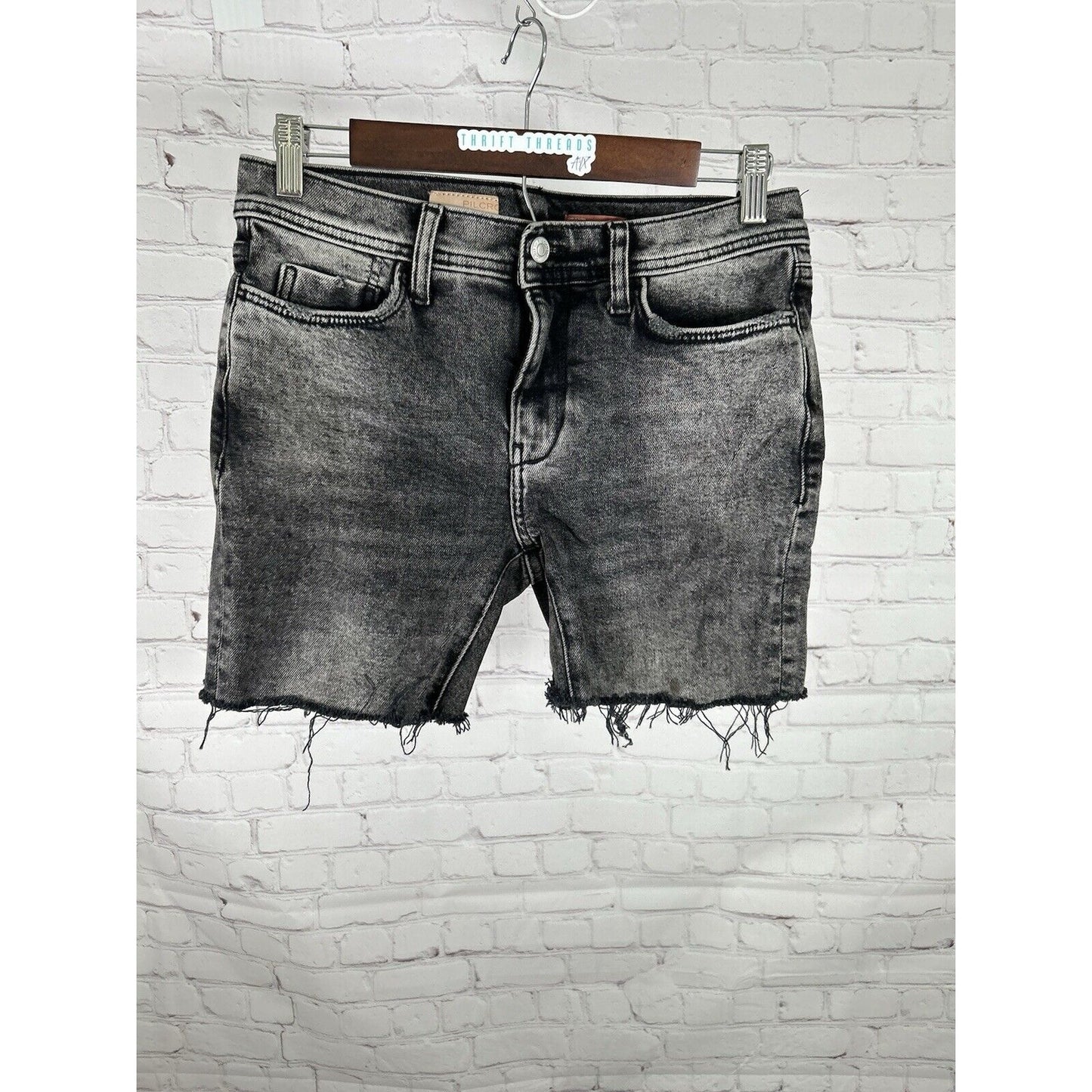 Pilcro Anthropologie Distressed Slim Boyfriend Cutoff Shorts Women’s 26 (30x5.5)