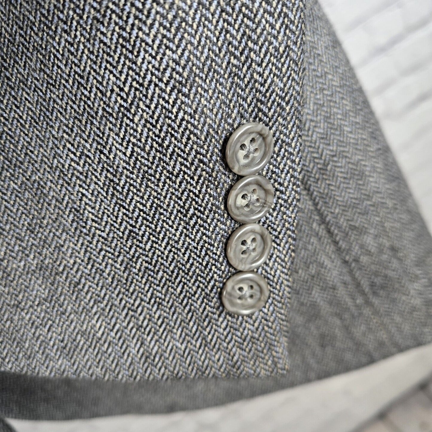 VTG Hart Schaffner Marx Herringbone Gray 2 Button Silk Blend Sport Coat  Sz 40R