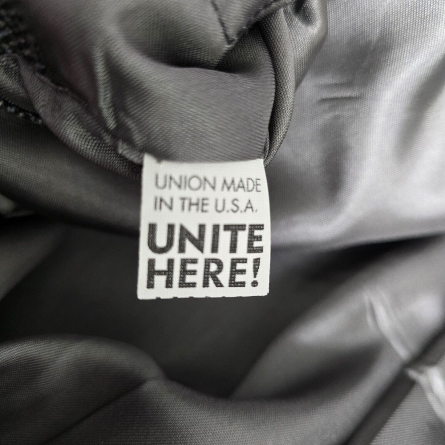 VTG Hart Schaffner Marx Herringbone Gray 2 Button Silk Blend Sport Coat  Sz 40R