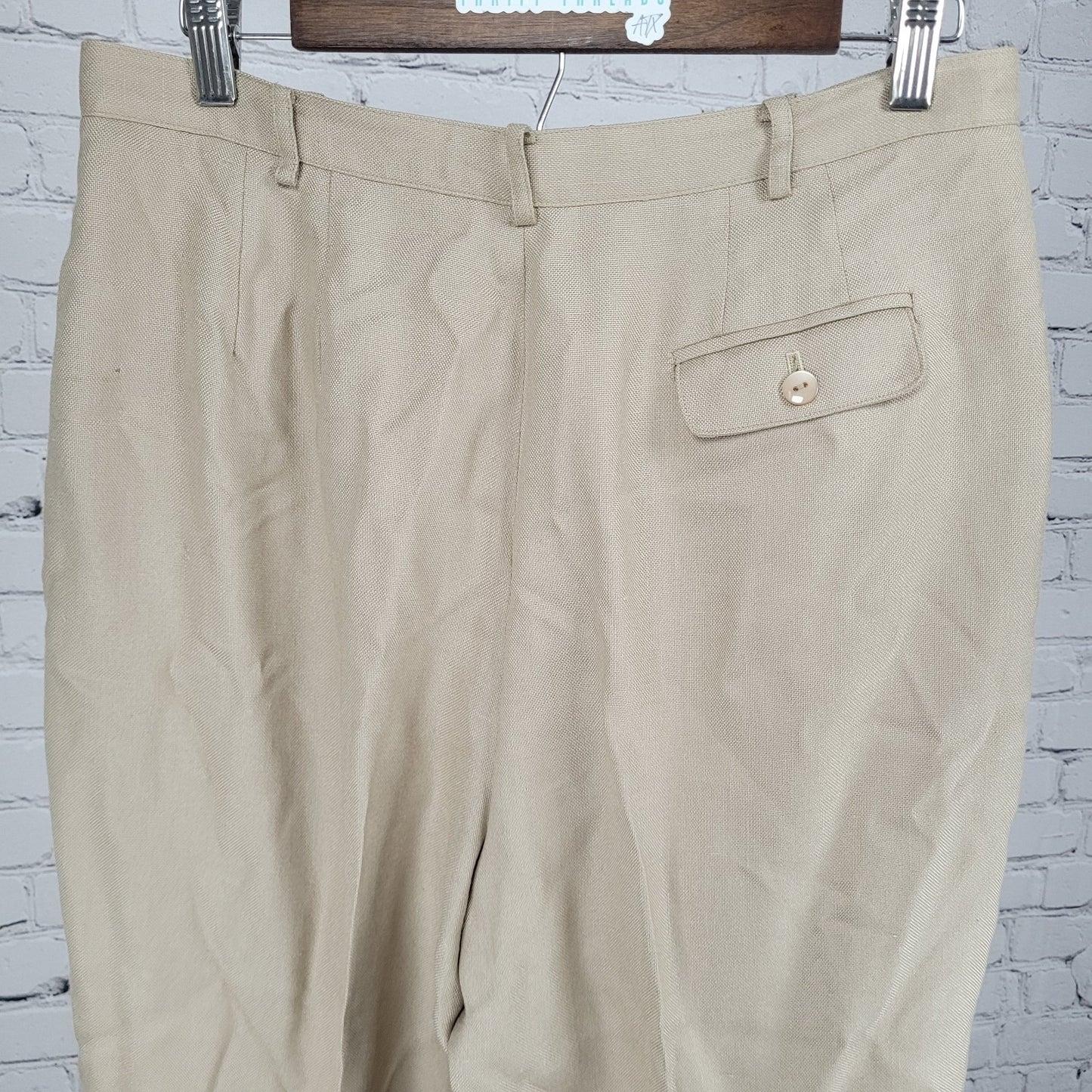 Liz Claiborne Beige Pleated High Rise Tapered Pants USA Made Size 14P (30x27.5)