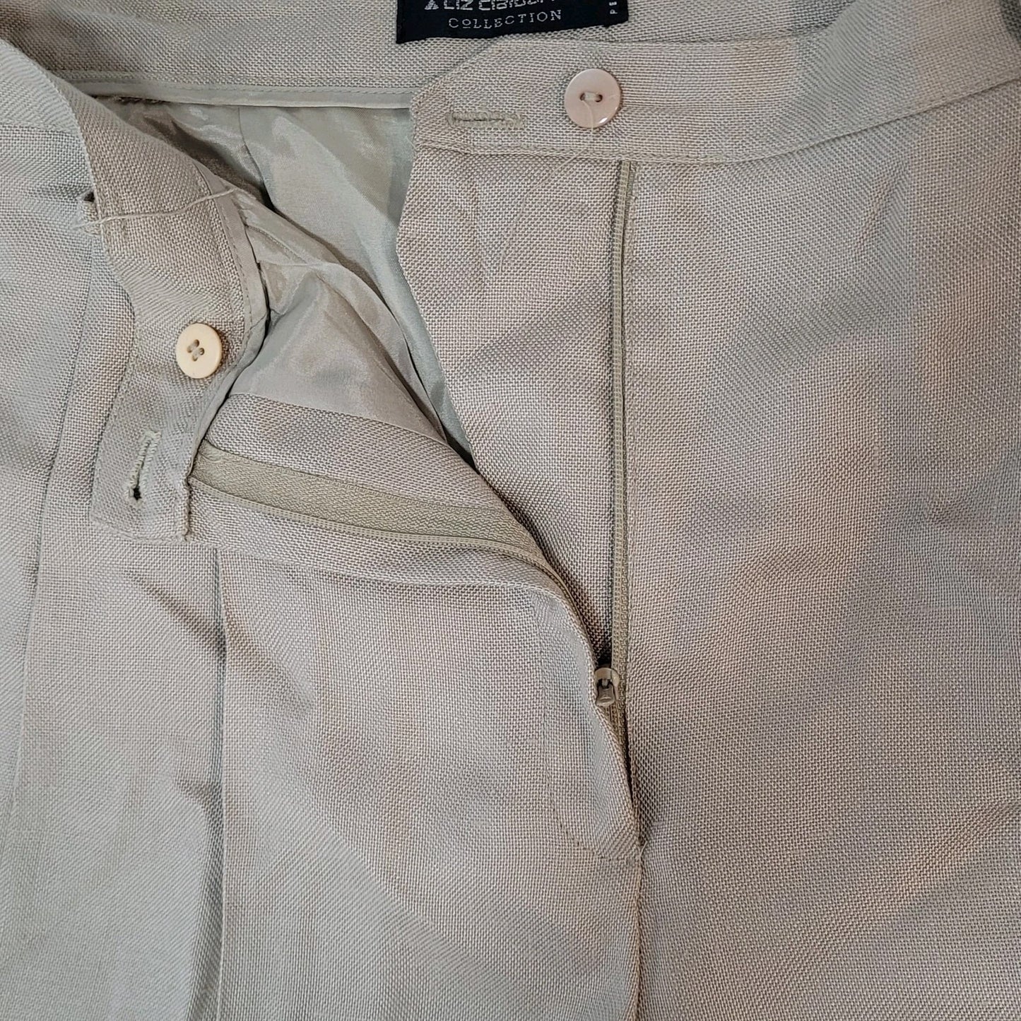 Liz Claiborne Beige Pleated High Rise Tapered Pants USA Made Size 14P (30x27.5)
