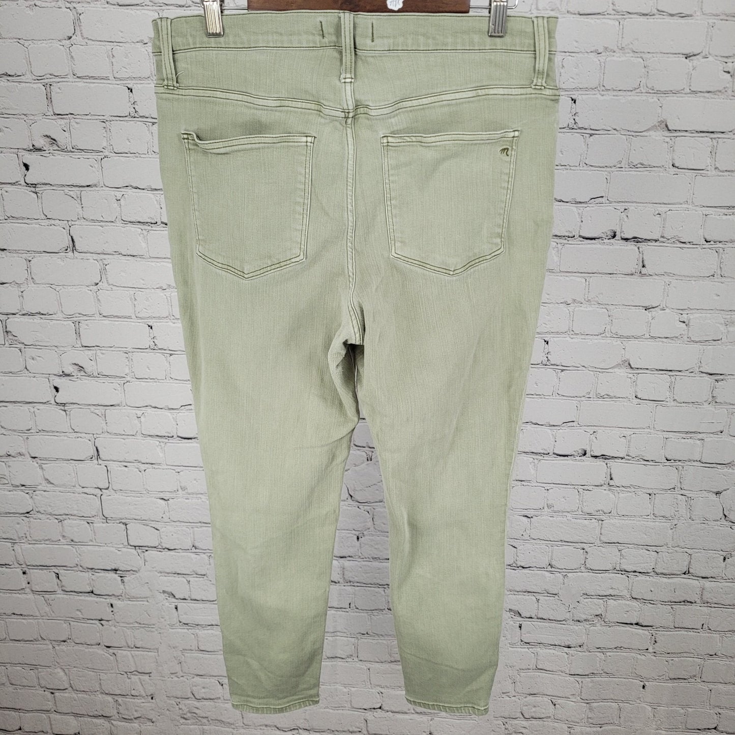 Madewell Muted Green High Rise Button Fly Stretch Skinny Jeans Size 32 (34x25.5)