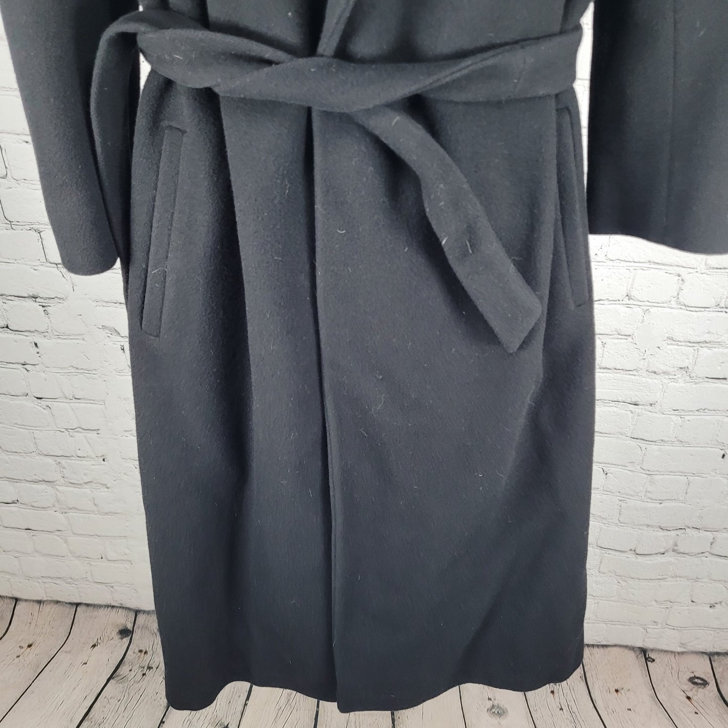 LORD & TAYLOR Black Cashmere Blend Belted Coat USA Made Size SP Small Petite