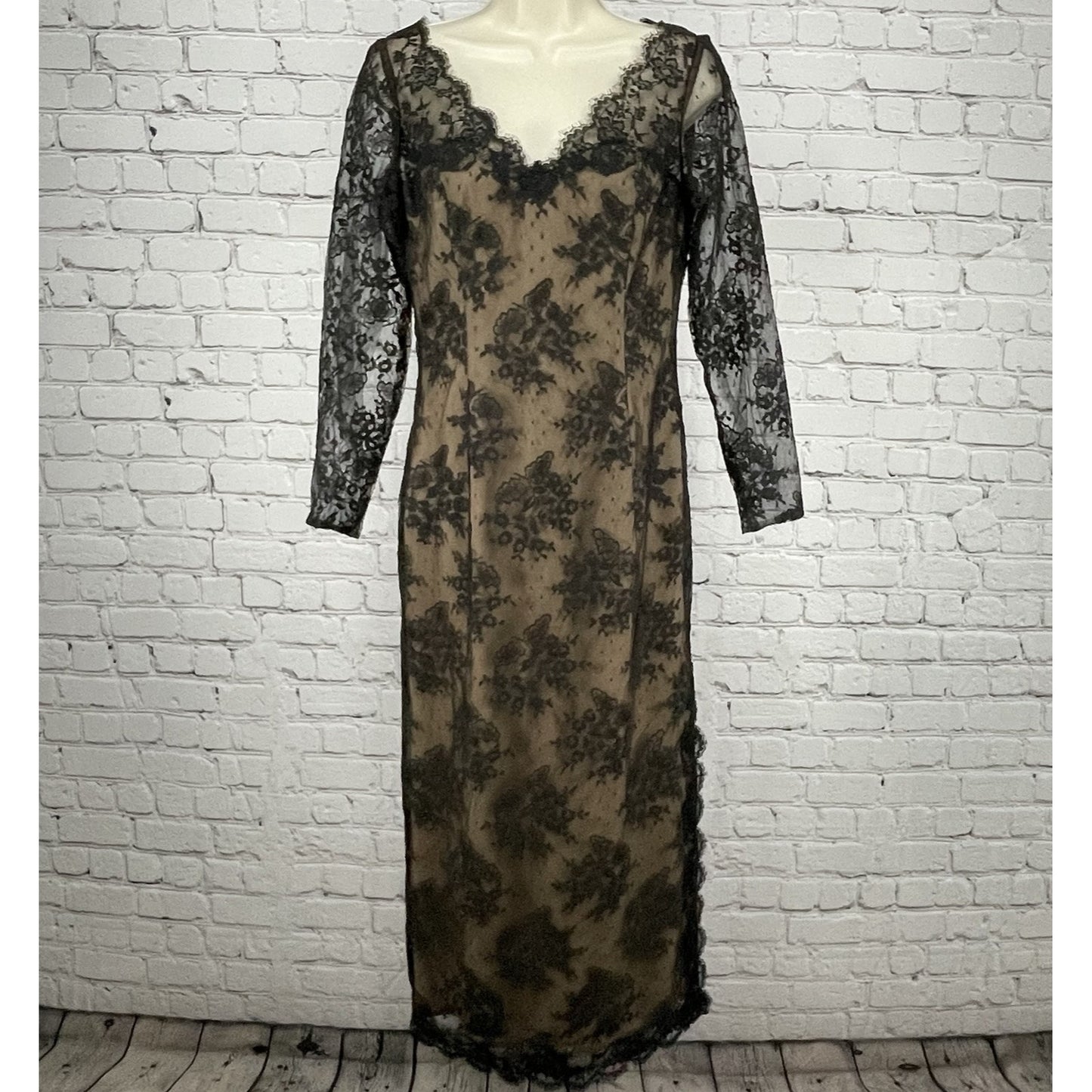VTG Victor Costa Black Lace Long Sleeve Lined Zipped Shift Dress USA Size 6