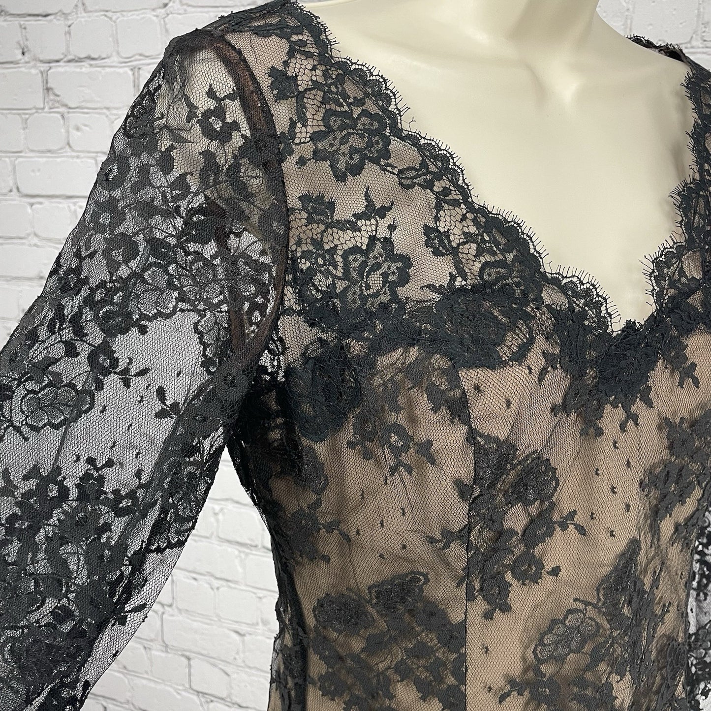 VTG Victor Costa Black Lace Long Sleeve Lined Zipped Shift Dress USA Size 6
