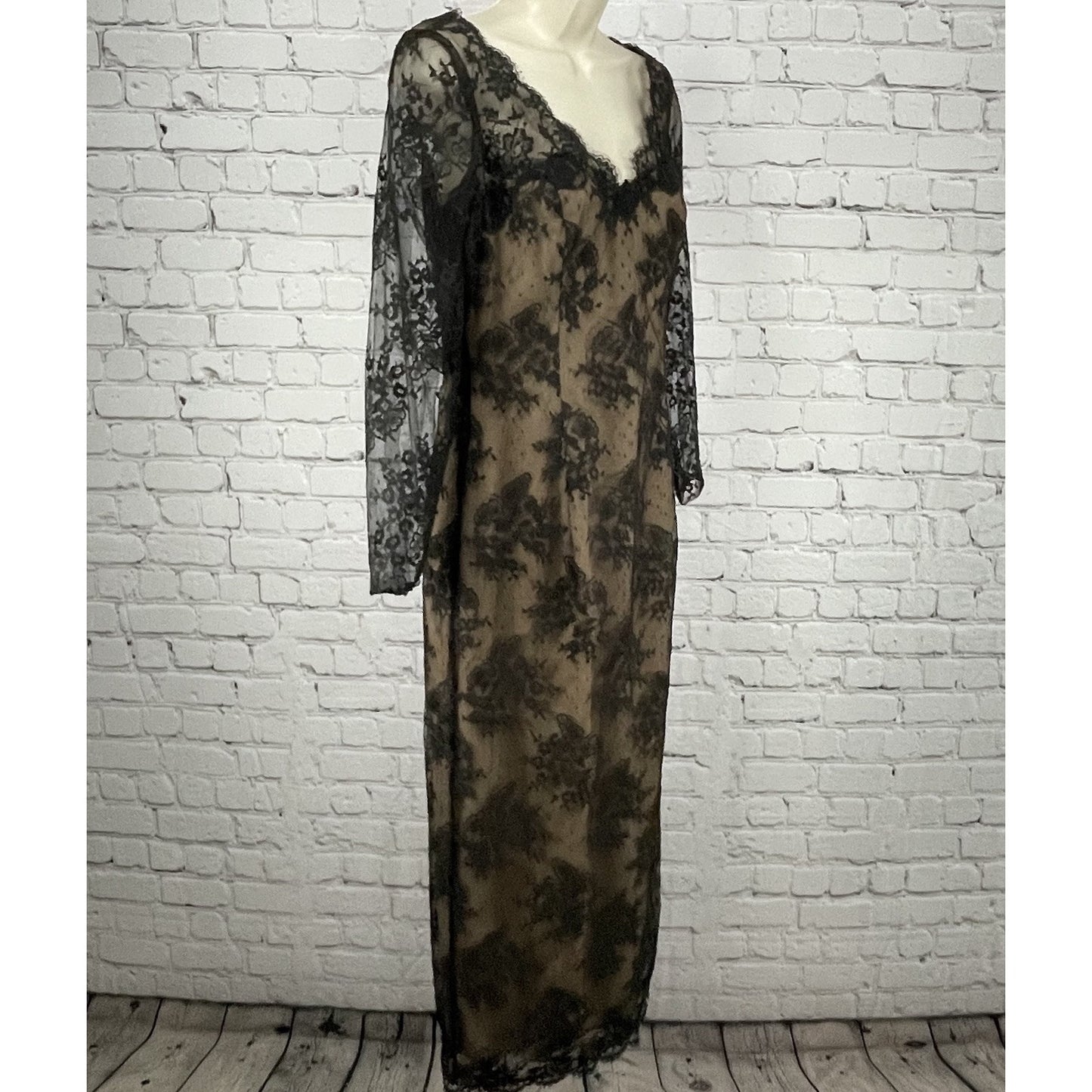 VTG Victor Costa Black Lace Long Sleeve Lined Zipped Shift Dress USA Size 6