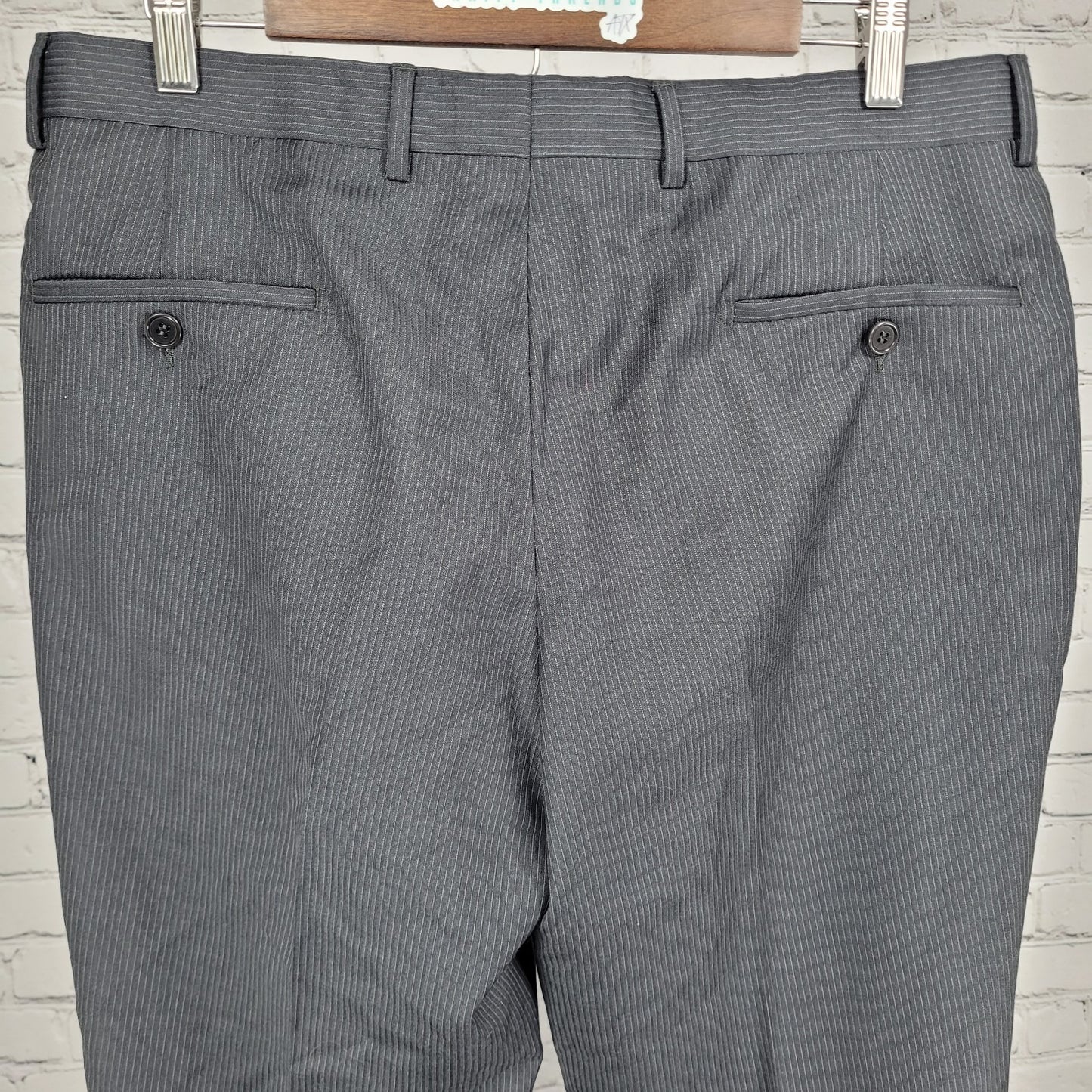 Jos A Bank Charcoal Nicholas 100% Wool Pinstriped Flat Front Dress Pants 34x28.5