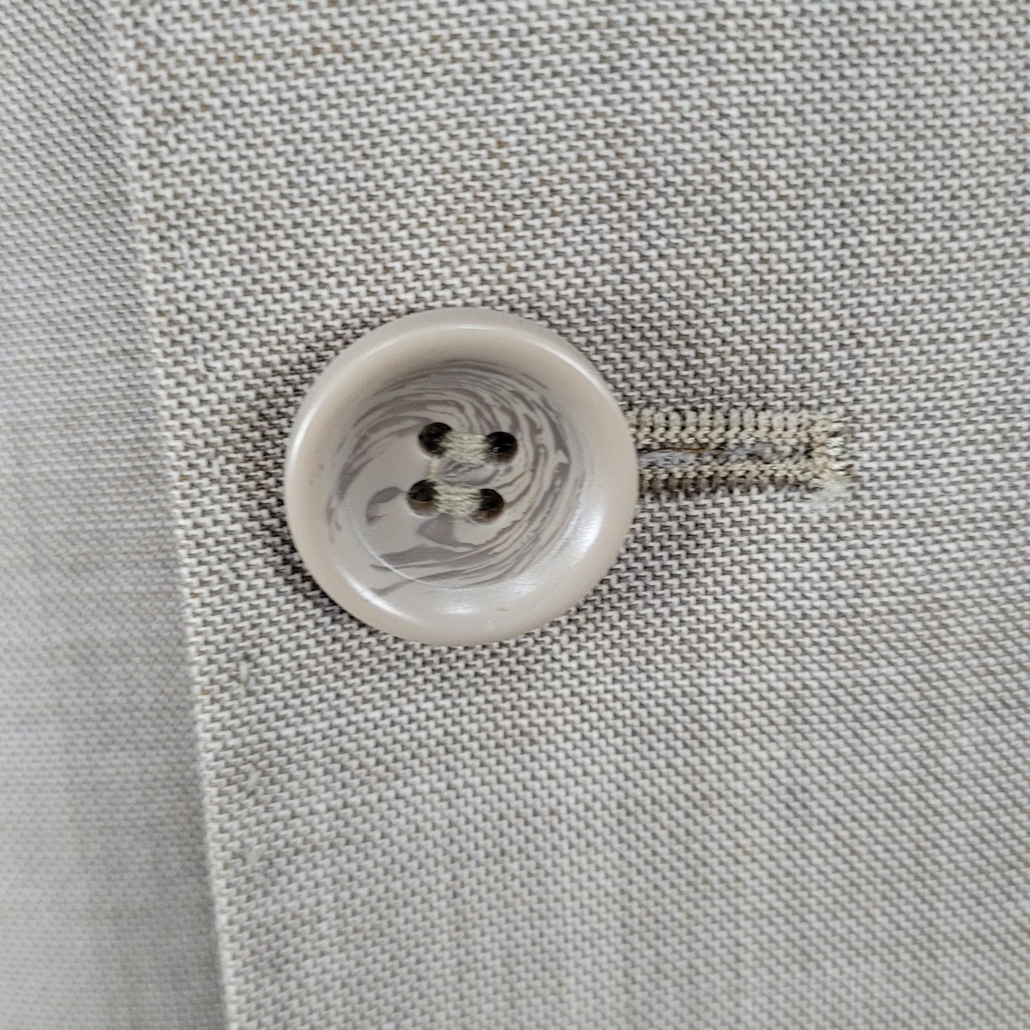 Mantoni Beige 100% Wool Super Fine Wrinkle Resistant Full Suit Set 38 (34x30)