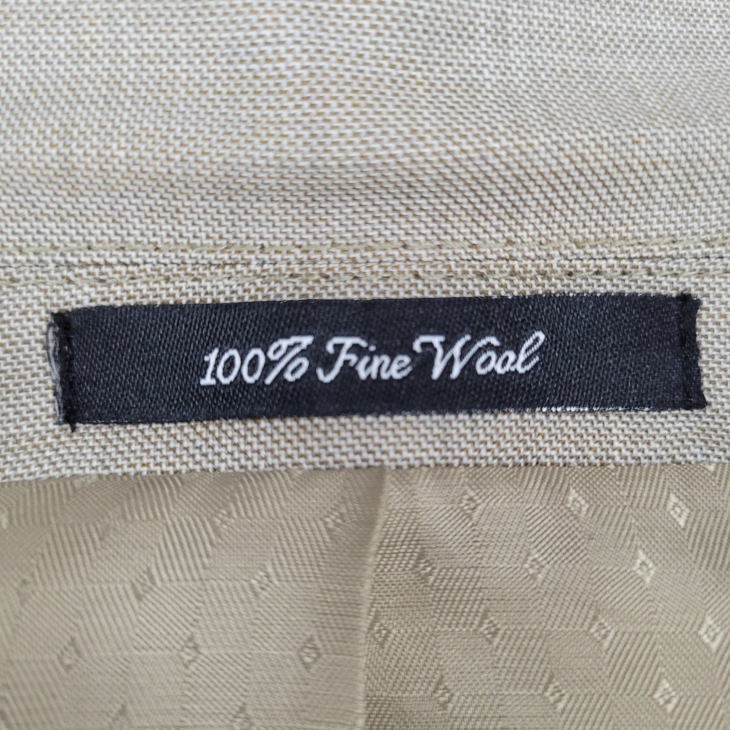 Mantoni Beige 100% Wool Super Fine Wrinkle Resistant Full Suit Set 38 (34x30)