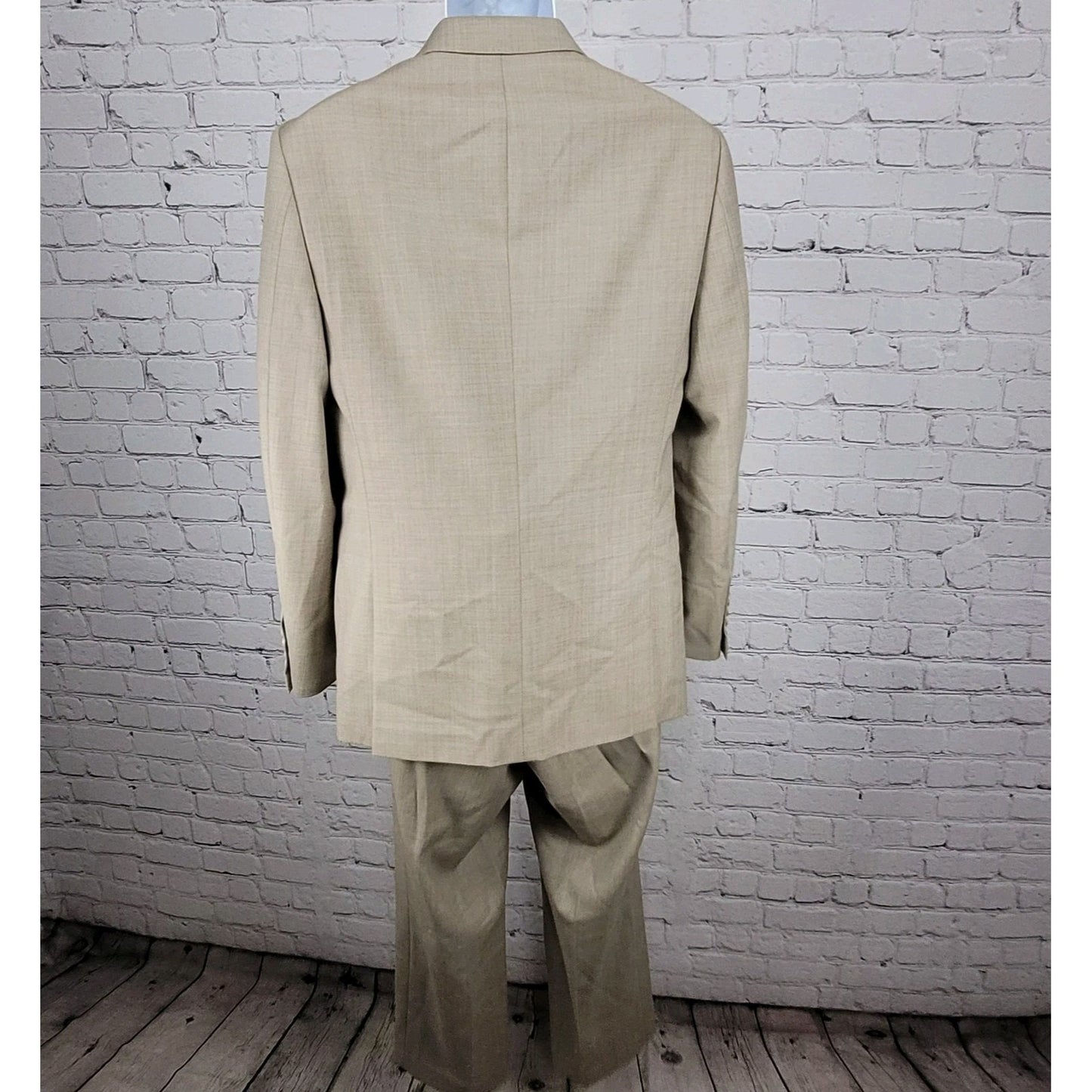 Mantoni Beige 100% Wool Super Fine Wrinkle Resistant Full Suit Set 38 (34x30)