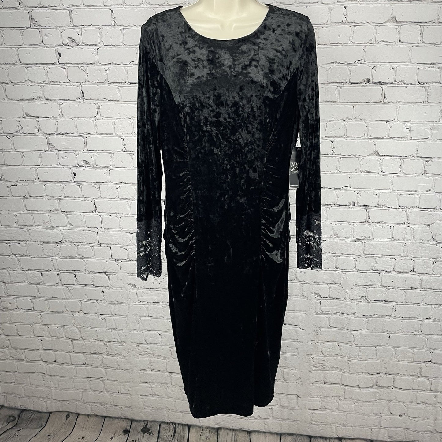 NWT New York & Company Stretch Black Velour Lace Zipped Bodycon Dress Medium M