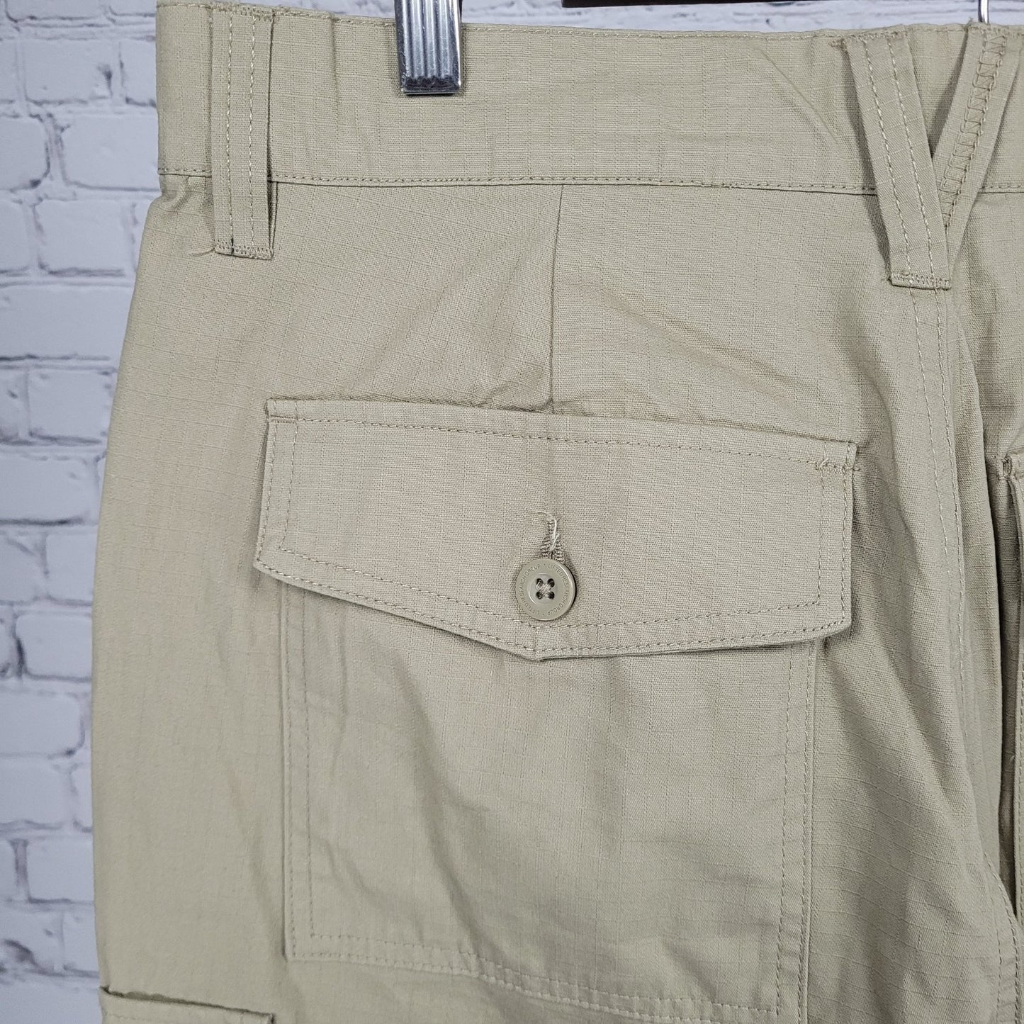 LRG Lifted Research Group Tan 100% Cotton Cargo Pockets Shorts 32